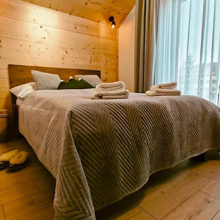 Magdalena Pansiyon Sromowce Niżne